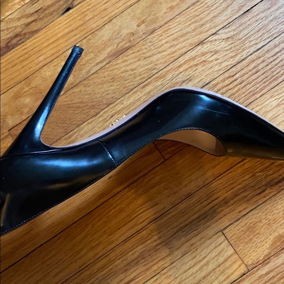 Prada black pointed toe heels - Picture 8 of 8